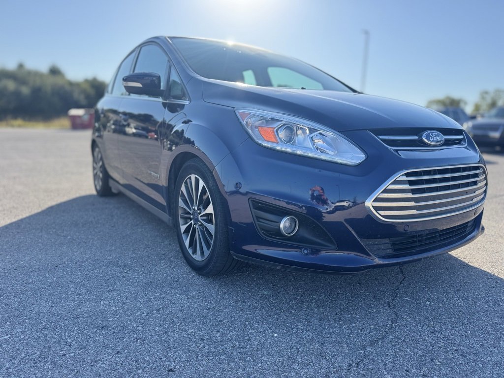 2017 Ford C-Max Hybrid Titanium photo 4