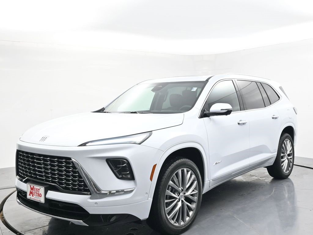 2026 Buick Enclave Avenir's photo