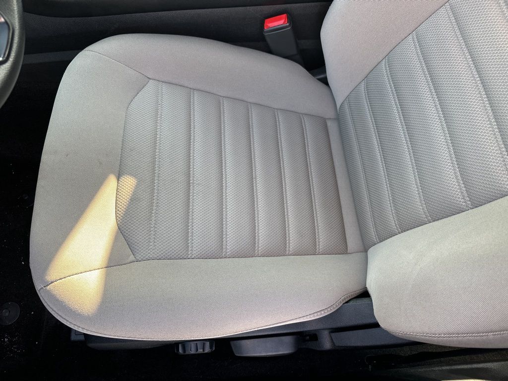 2018 Ford Fusion Hybrid S photo 4