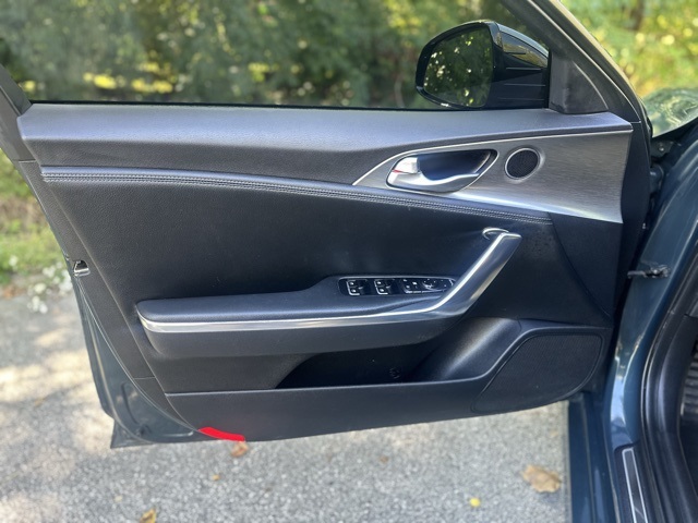 2022 Kia Stinger GT1 photo 10