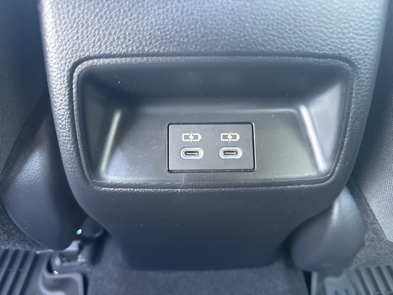 2025 Toyota Corolla LE photo 34