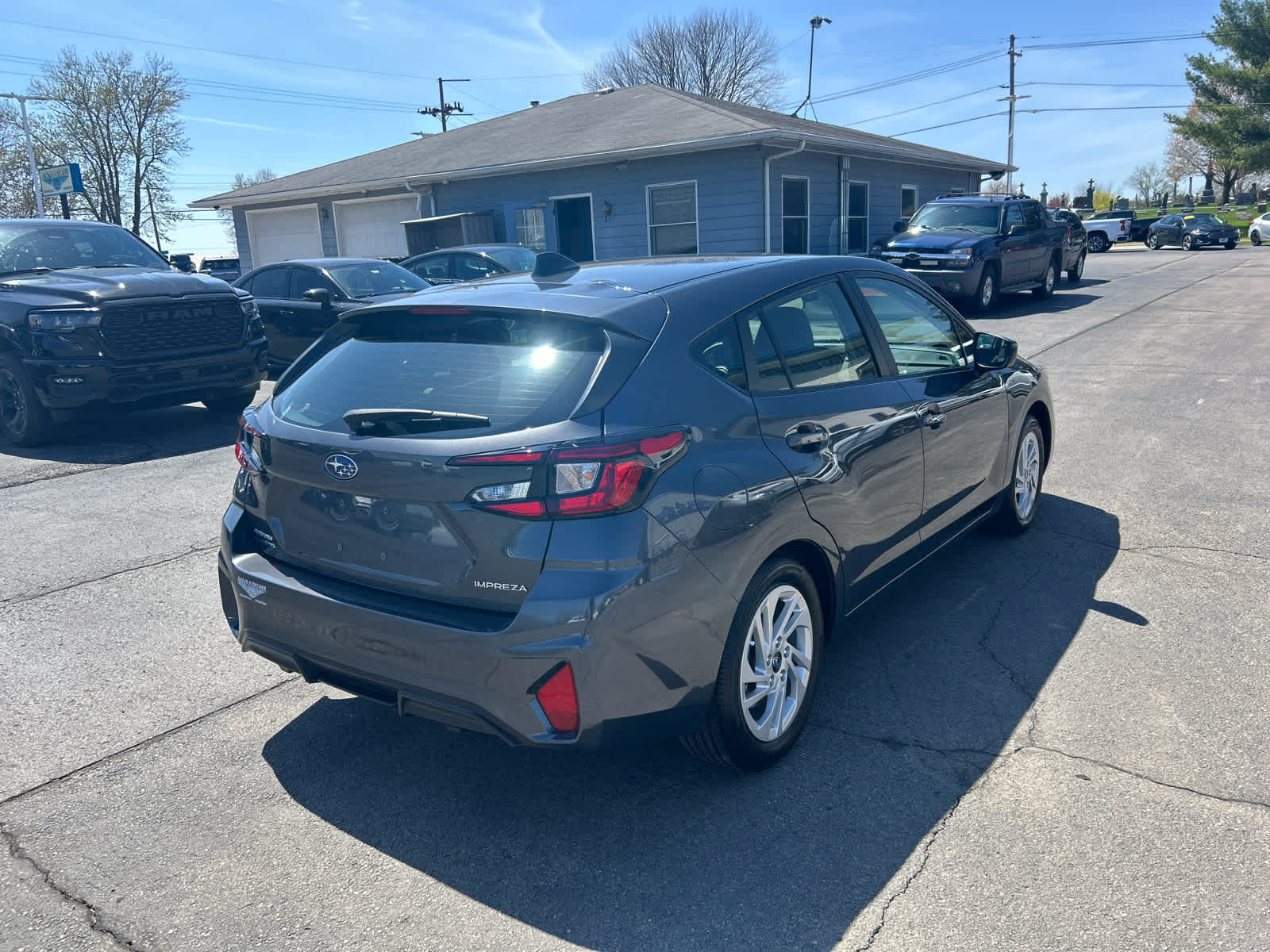 2024 Subaru Impreza Base photo 3