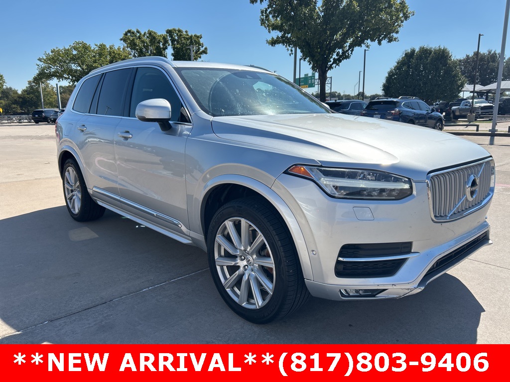 2017 Volvo XC90 T6 Inscription photo 2