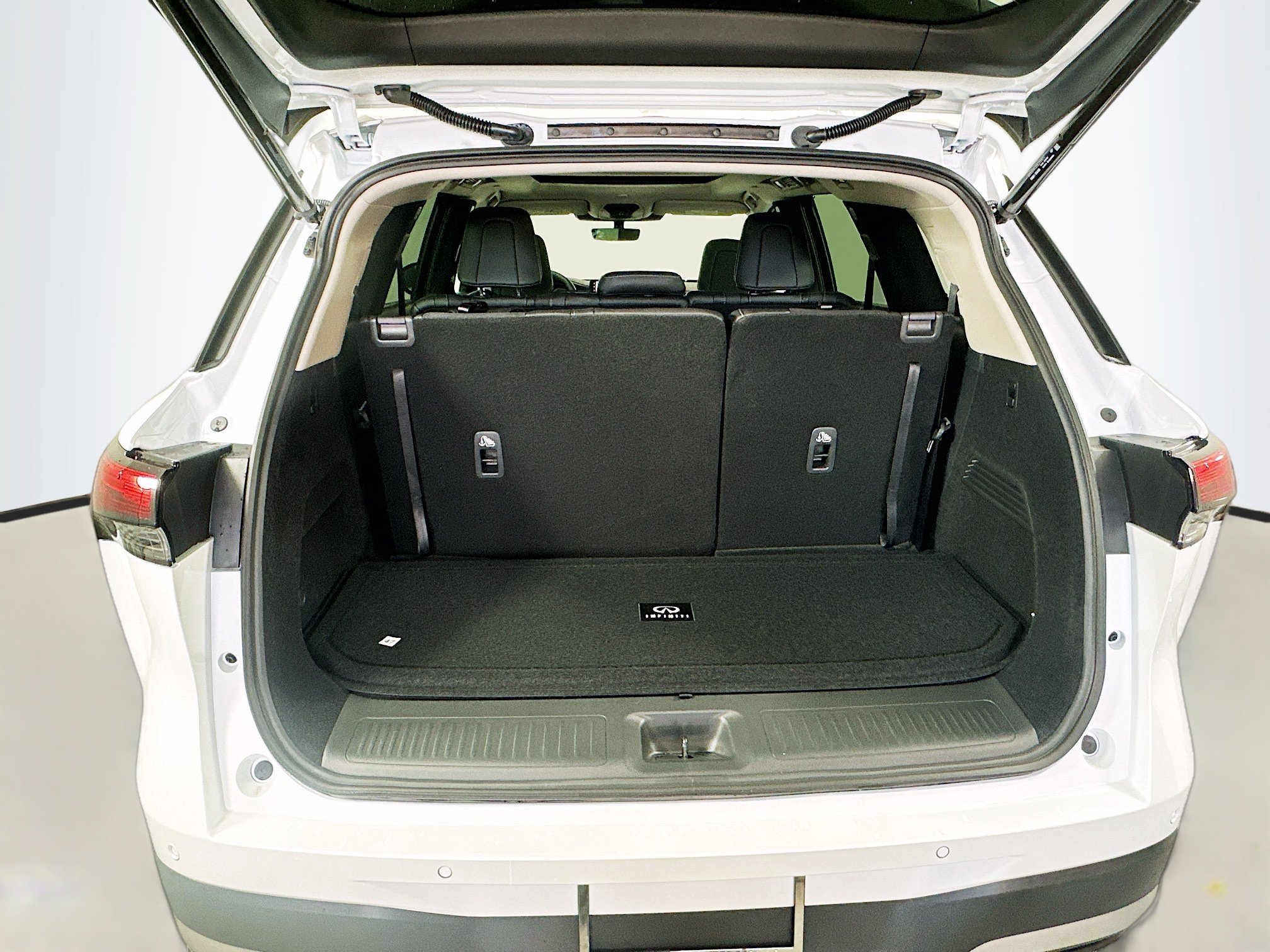 2026 Infiniti QX60 Luxe photo 20