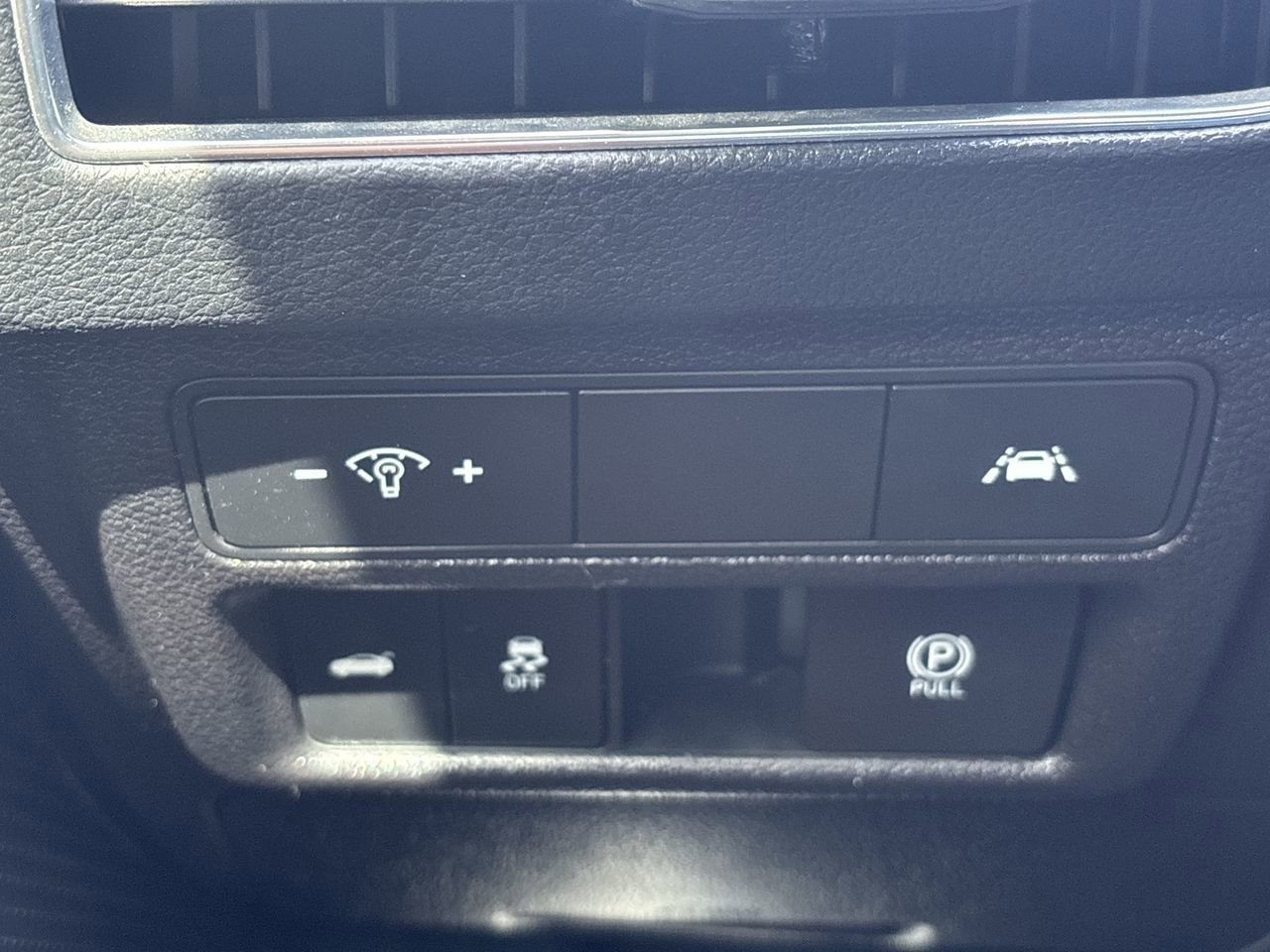 2023 Hyundai Sonata SEL photo 26