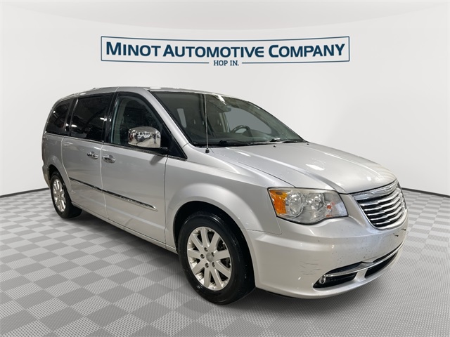 2012 Chrysler Town & Country Touring-L