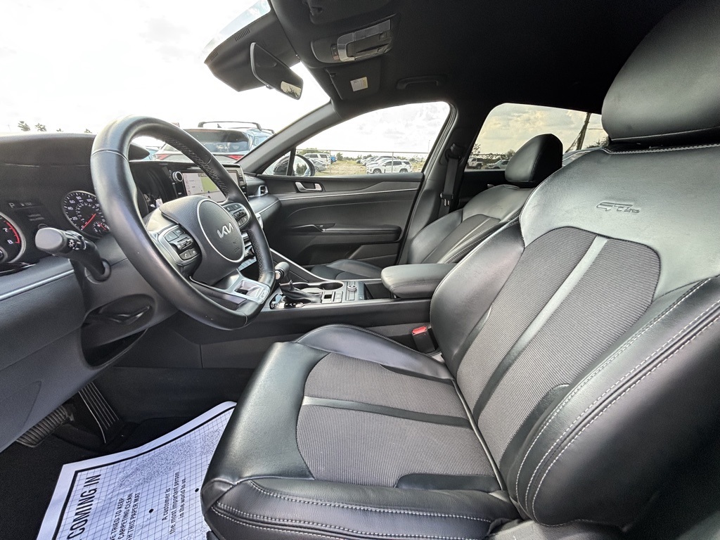2023 Kia K5 GT-Line photo 13