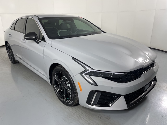 2026 Kia K5 GT-Line photo 2