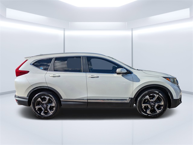 2018 Honda CR-V Touring photo 2