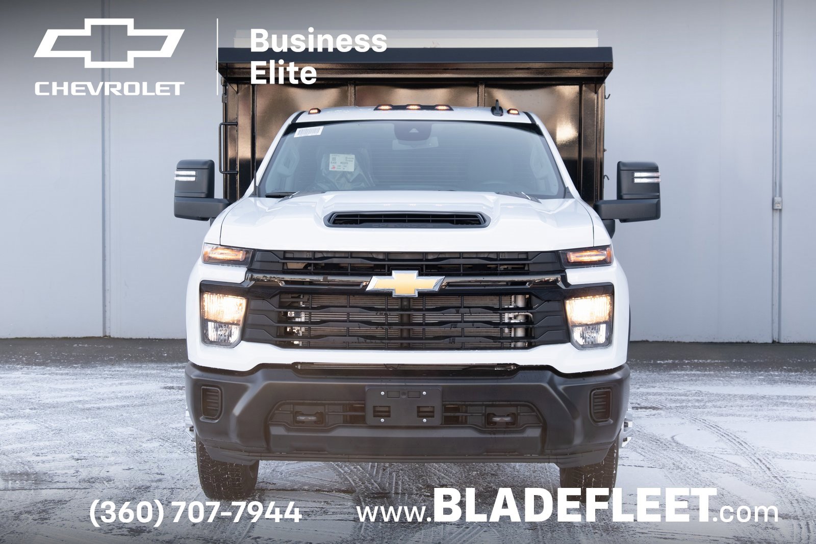 2025 Chevrolet Silverado 3500HD Work Truck photo 2