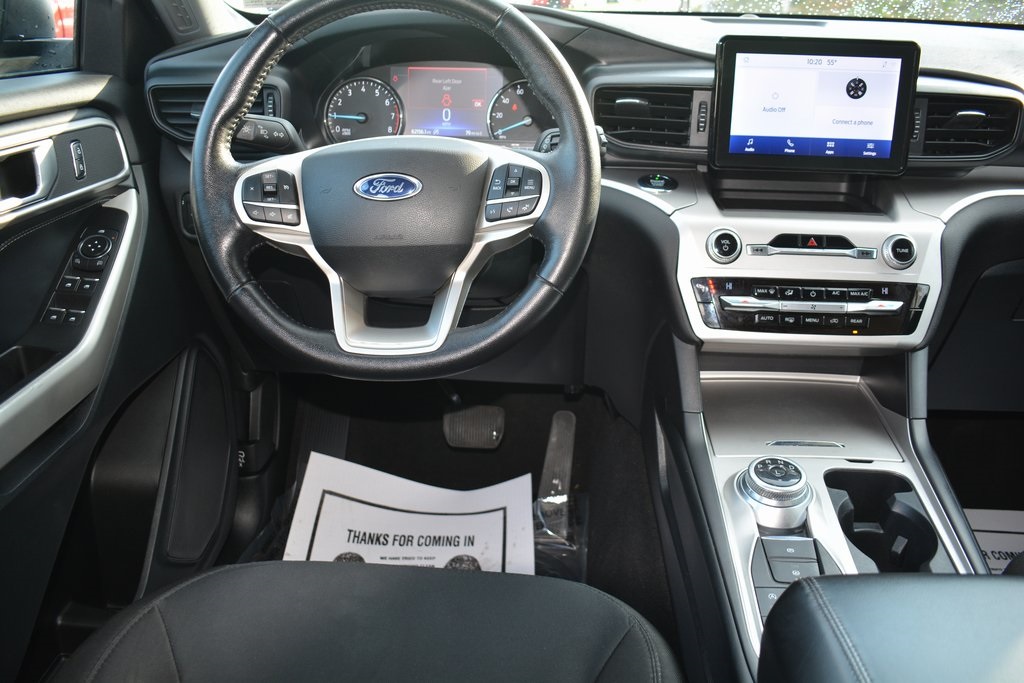 2021 Ford Explorer XLT photo 3