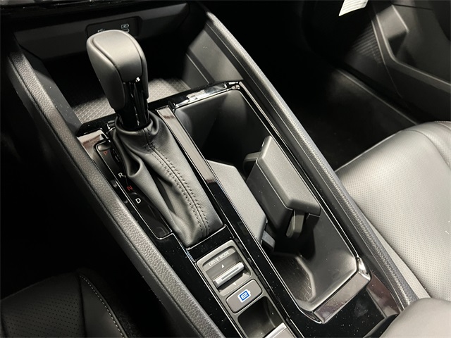 2025 Honda Accord Hybrid Sport-L photo 17