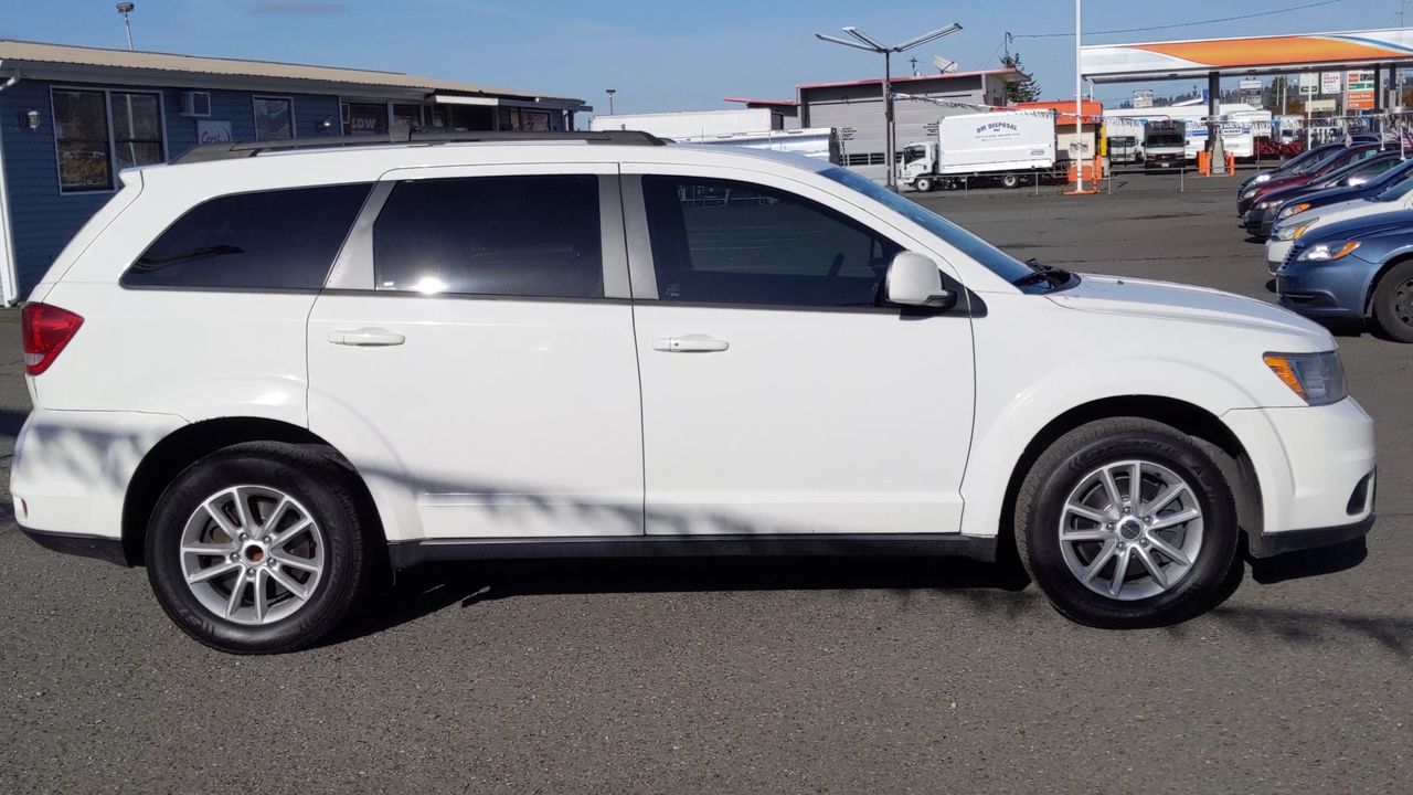 2014 Dodge Journey SXT photo 3