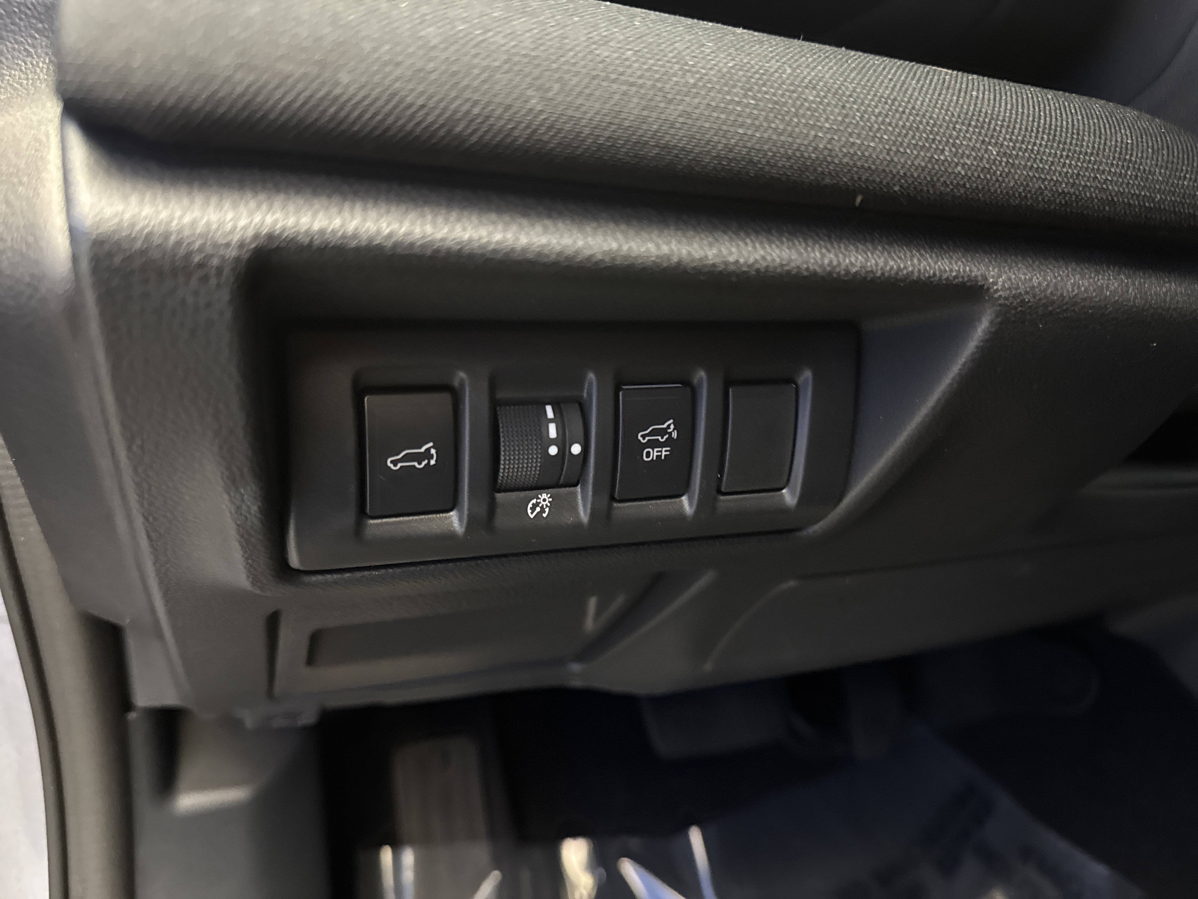 2025 Subaru Outback Premium photo 2