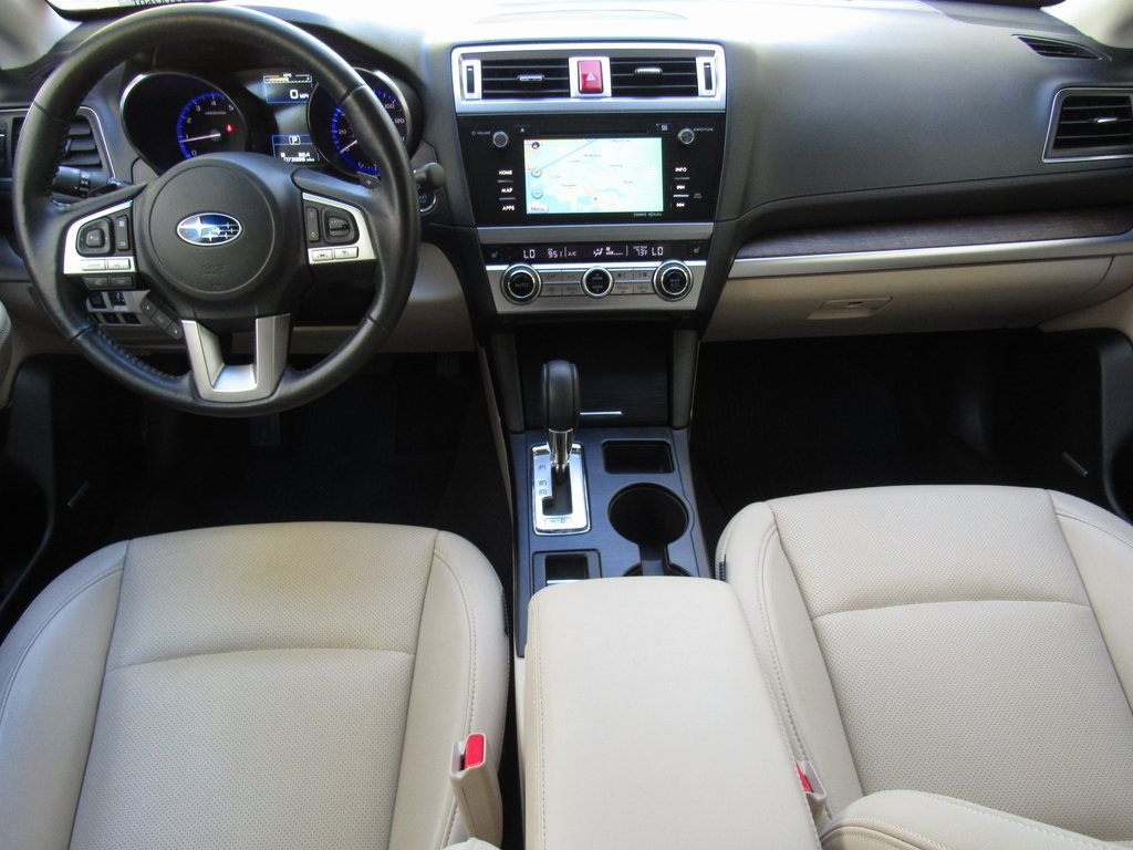 2016 Subaru Outback Limited photo 32