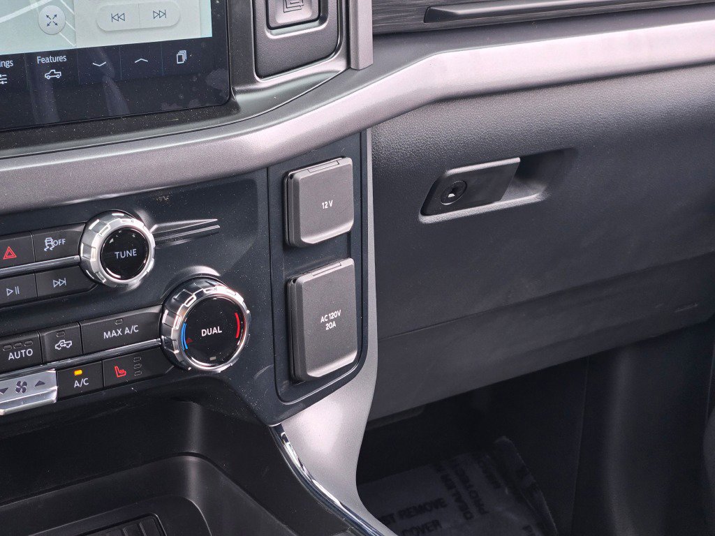 2025 Ford F-150 XLT photo 27