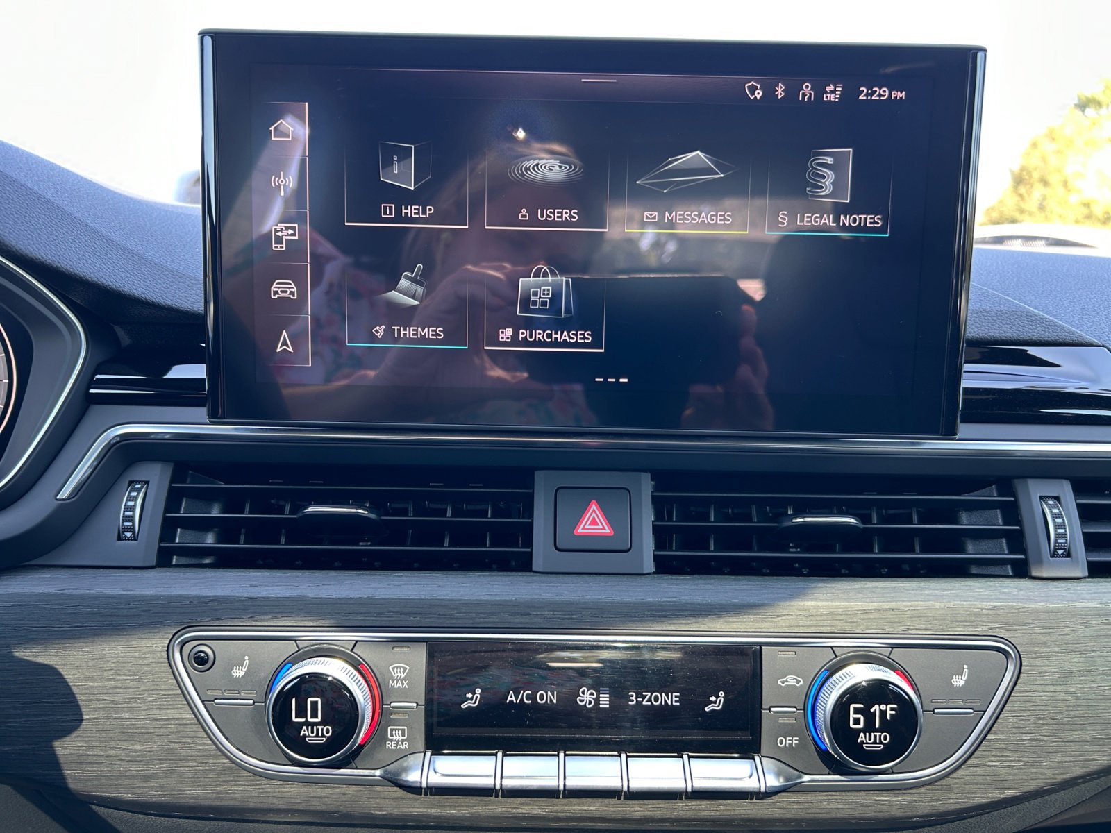 2023 Audi A4 S line Premium Plus 45 TFSI Quattro photo 24