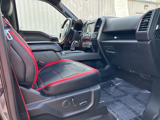 2018 Ford F-150 Lariat photo 17