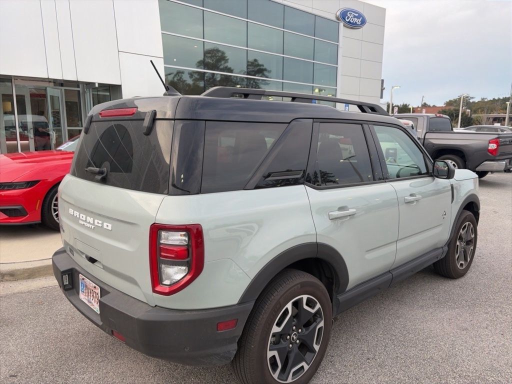 2024 Ford Bronco Sport Outer Banks photo 3