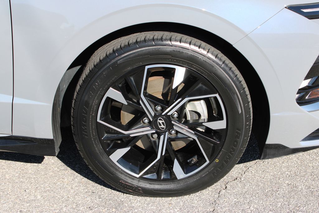 2024 Hyundai Sonata SEL photo 30