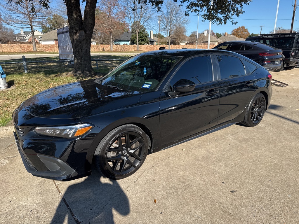 2023 Honda Civic Hatchback Sport's photo