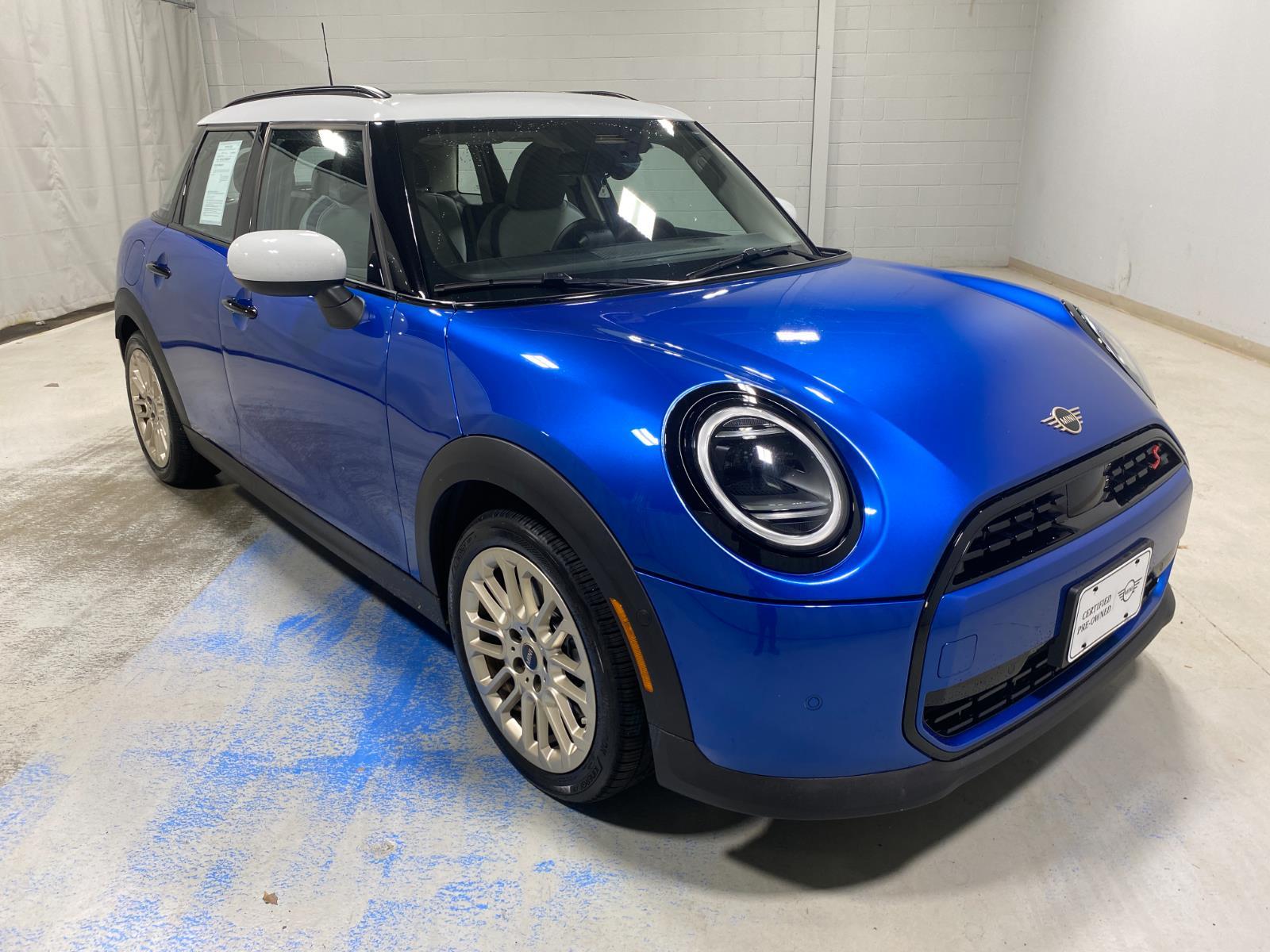 2025 Mini Cooper 4 Door Hardtop S photo 4