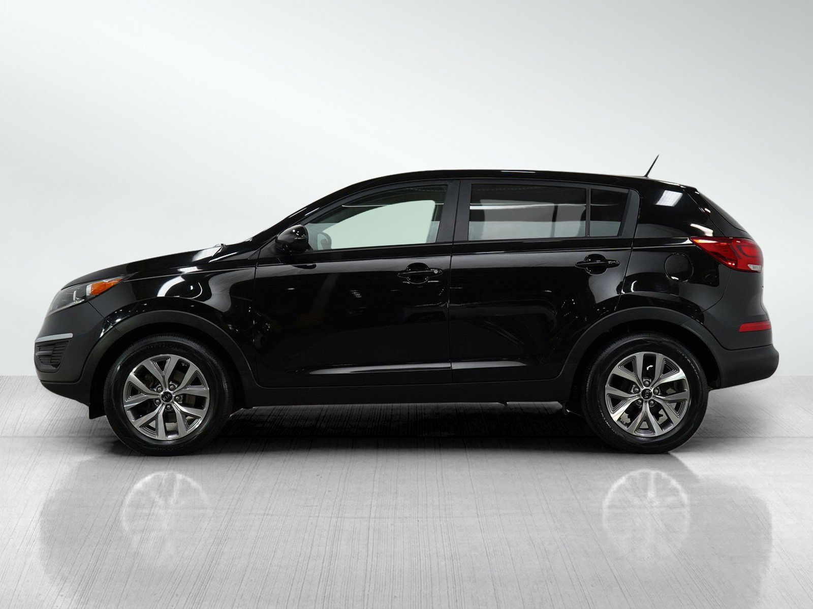 Used 2016 Kia Sportage LX with VIN KNDPB3AC1G7829034 for sale in Bloomington, Minnesota