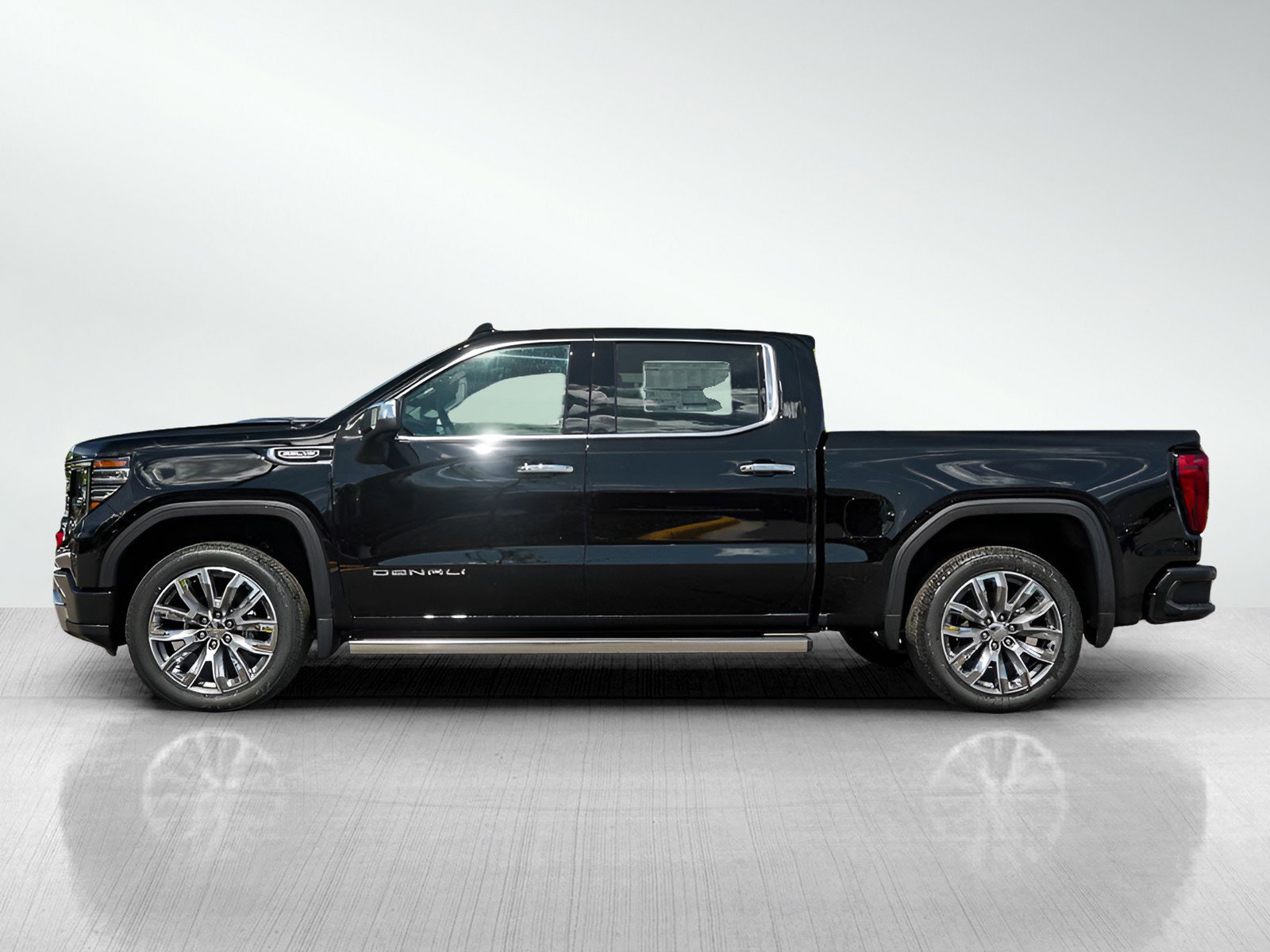 2025 Gmc Sierra 1500 Denali photo 3