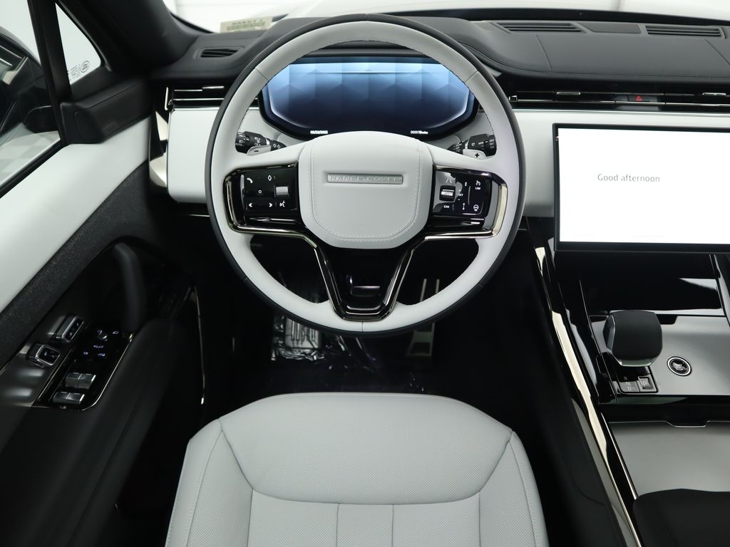 2025 Land Rover Range Rover Sport P530 Dynamic SE photo 8