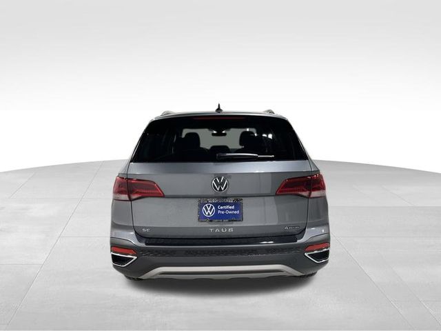 2024 Volkswagen Taos SE photo 4