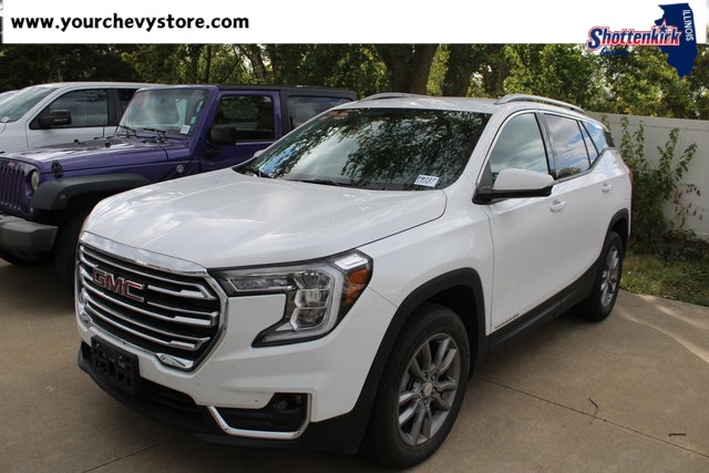 2024 Gmc Terrain SLT photo 2