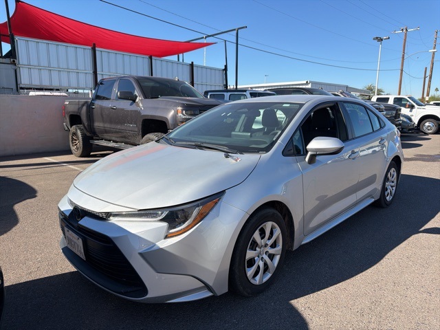 Used 2024 Toyota Corolla LE with VIN 5YFB4MDE6RP160980 for sale in Northfield, Minnesota