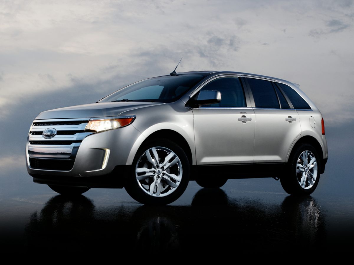 2013 Ford Edge SE's photo