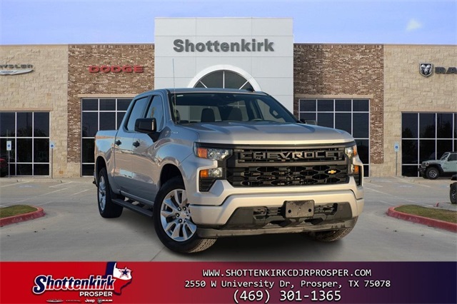 2022 Chevrolet Silverado 1500 Custom's photo