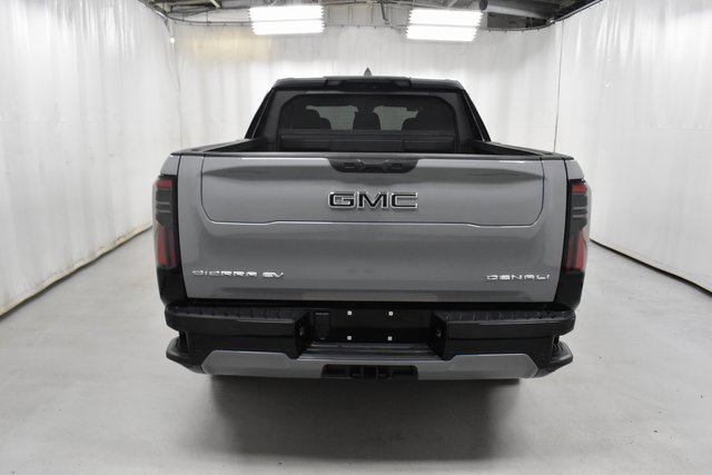 2025 Gmc Sierra EV Denali photo 5