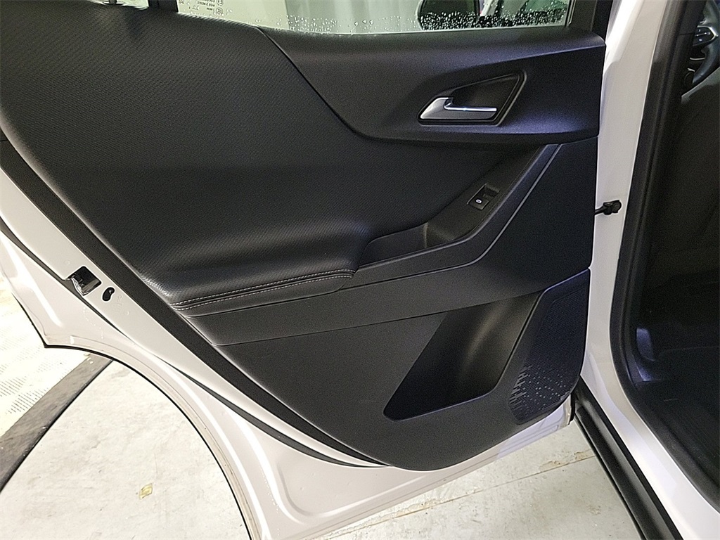 2025 CHEVROLET EQUINOX - Image 20