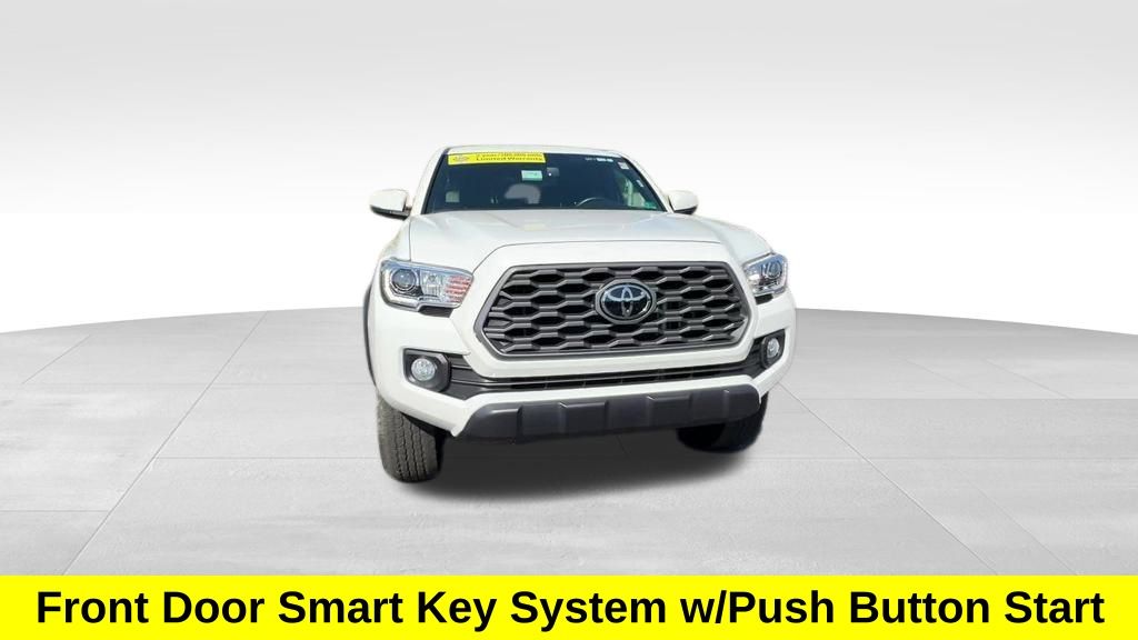 2023 Toyota Tacoma TRD Off-Road photo 9