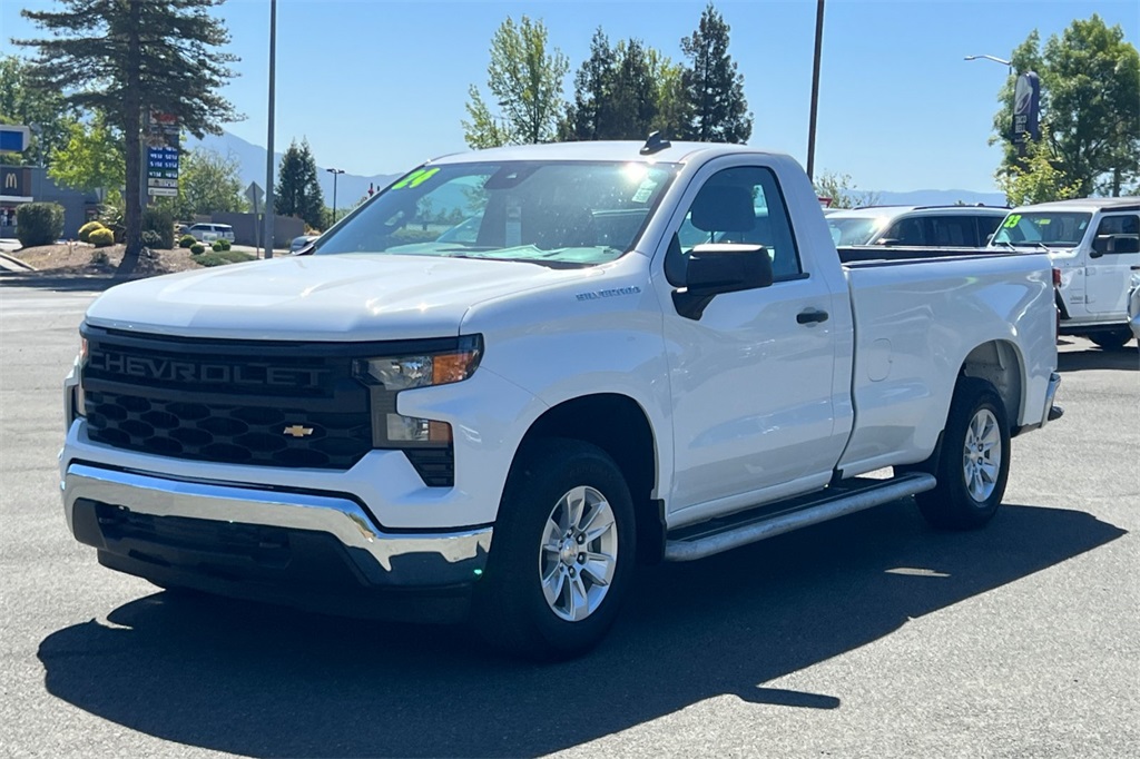 2024 Chevrolet Silverado 1500 photo 13