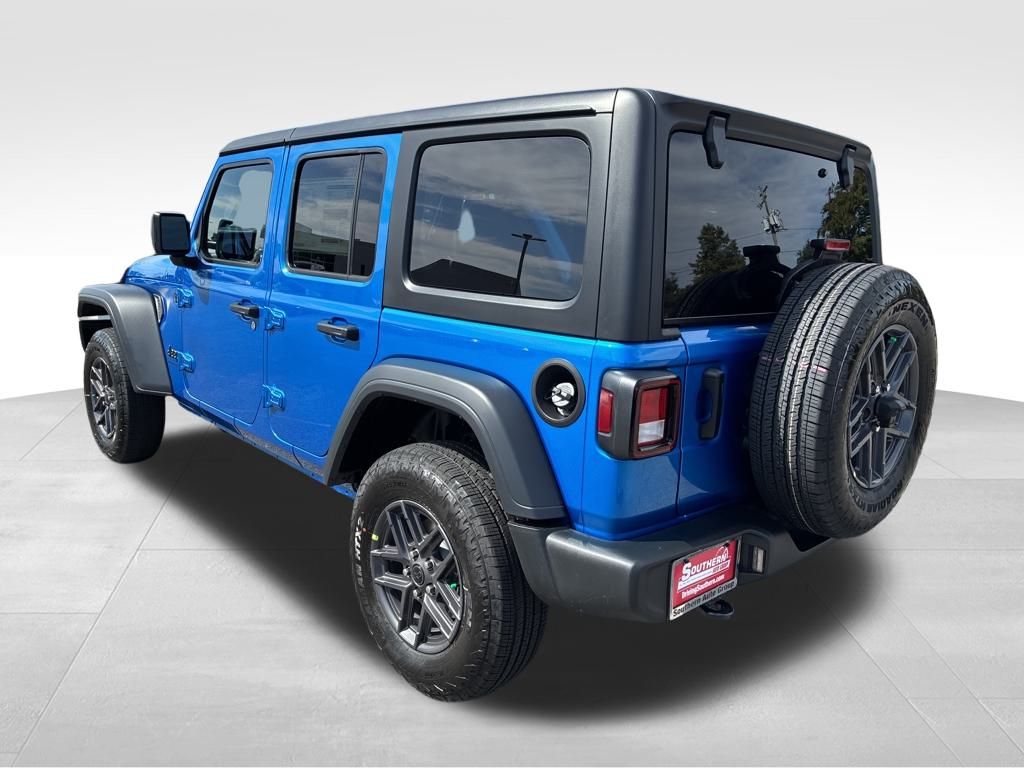 2025 Jeep Wrangler Sport S photo 3