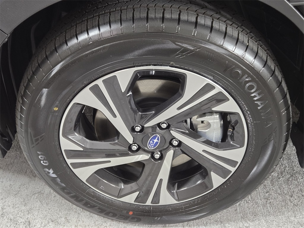 2025 Subaru Crosstrek Premium photo 5