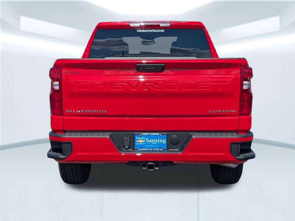 2025 Chevrolet Silverado 1500 Custom photo 4