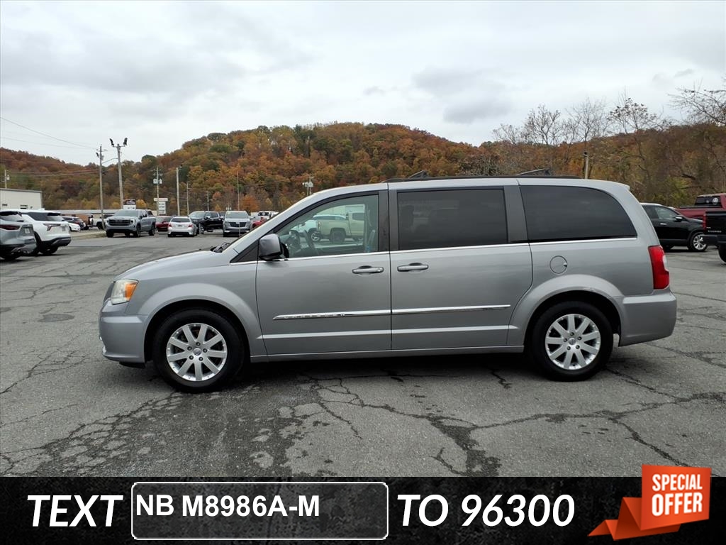 Used 2014 Chrysler Town & Country Touring with VIN 2C4RC1BG5ER134160 for sale in Johnson City, TN