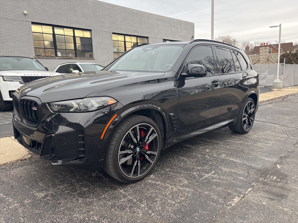 2025 BMW X5 M60i's photo