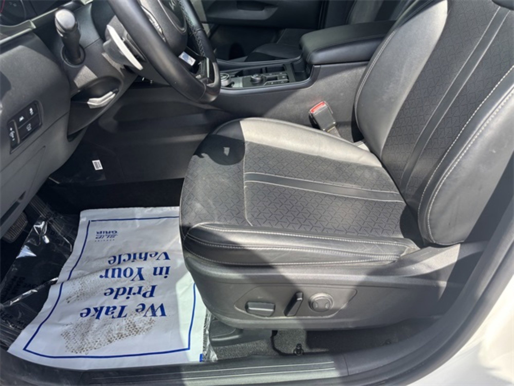 2023 Kia Sorento Hybrid EX photo 10