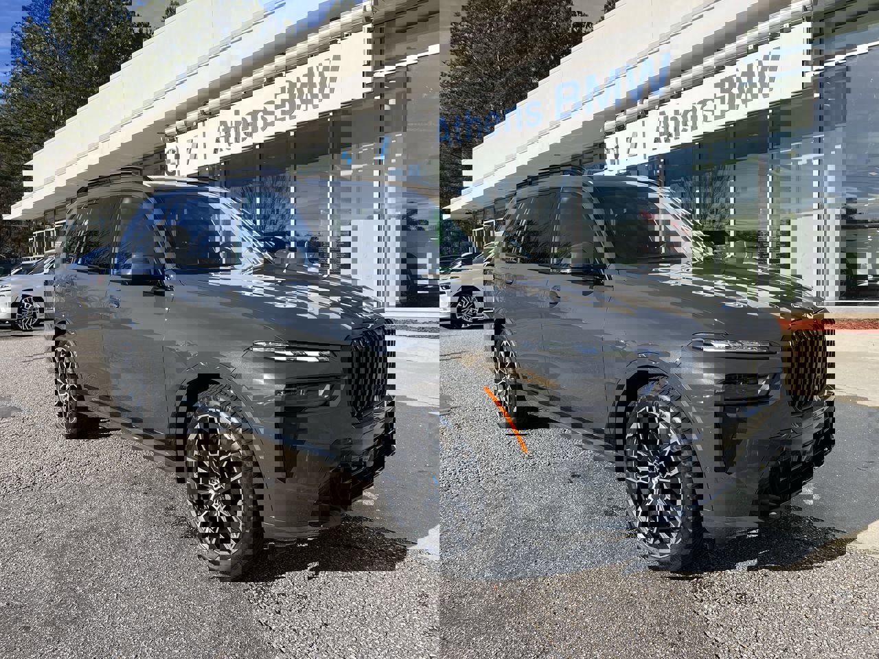 2026 BMW X7 Base's photo