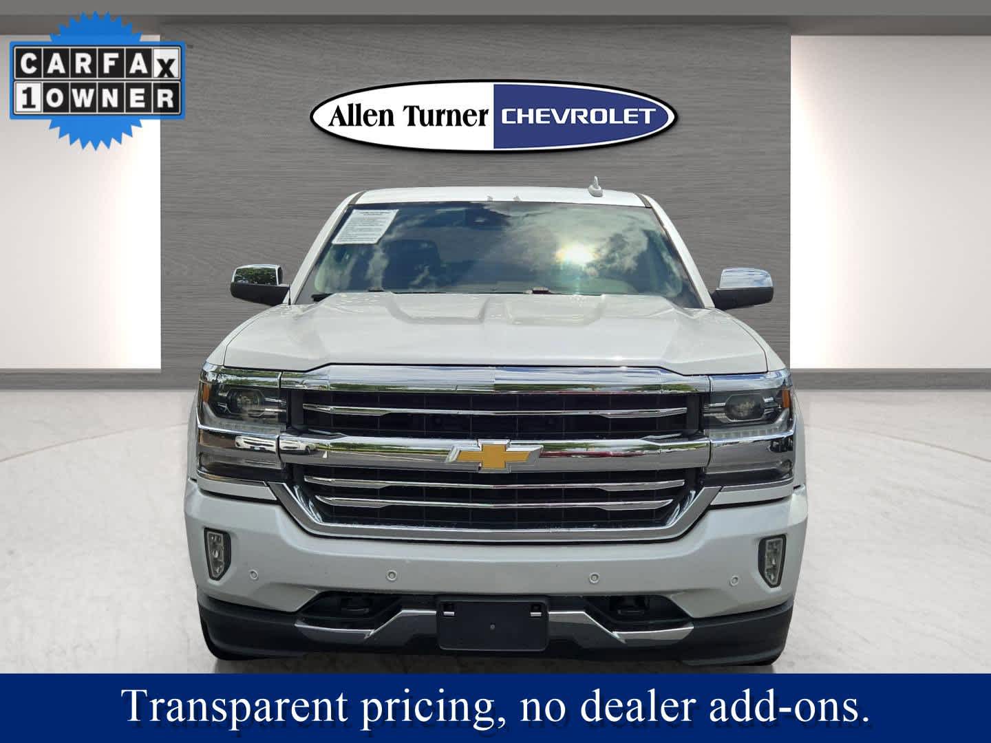 2017 Chevrolet Silverado 1500 High Country photo 4