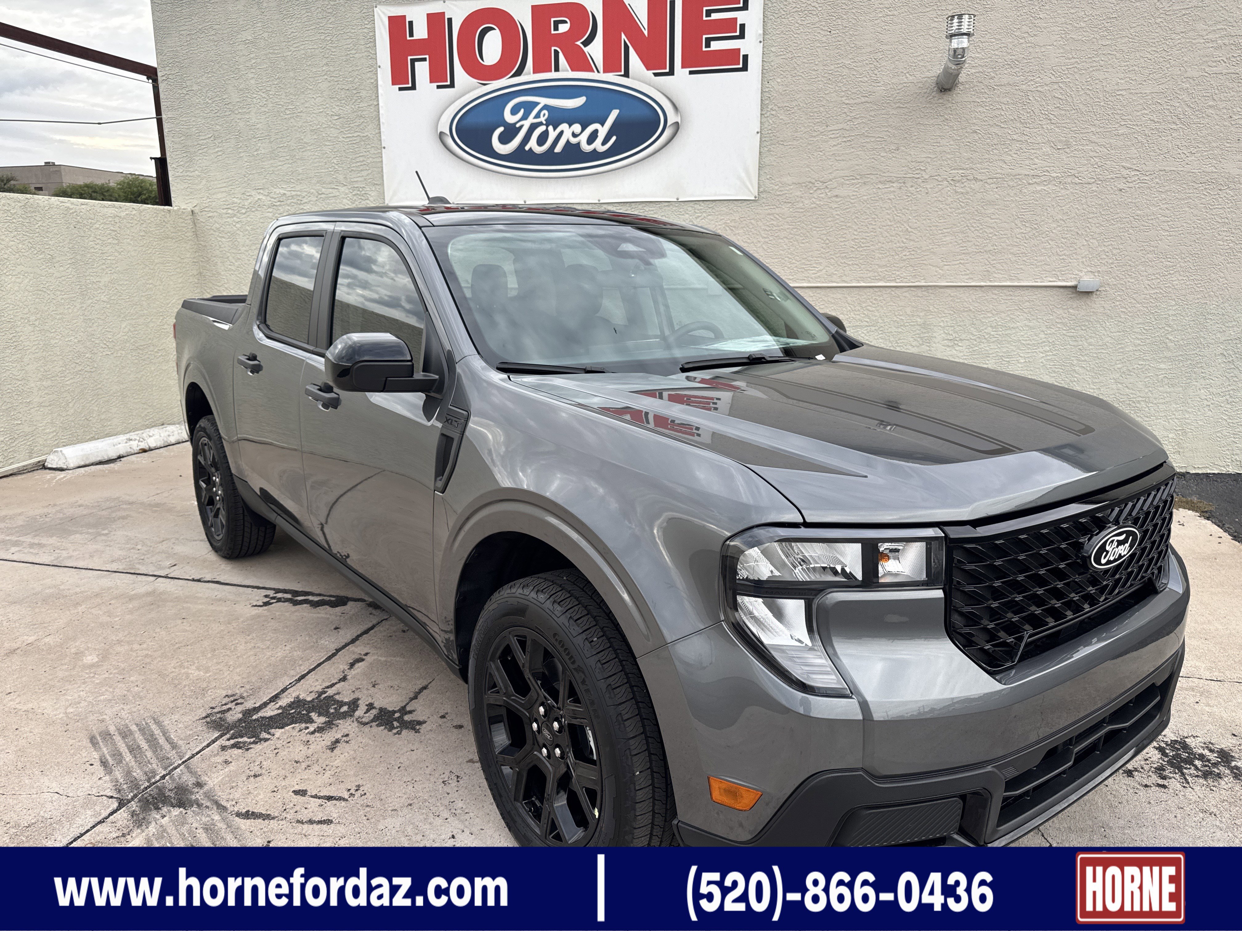 2025 Ford Maverick XLT's photo