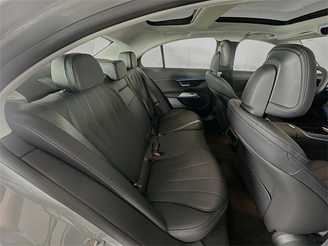 2026 Mercedes Benz E 350 photo 26