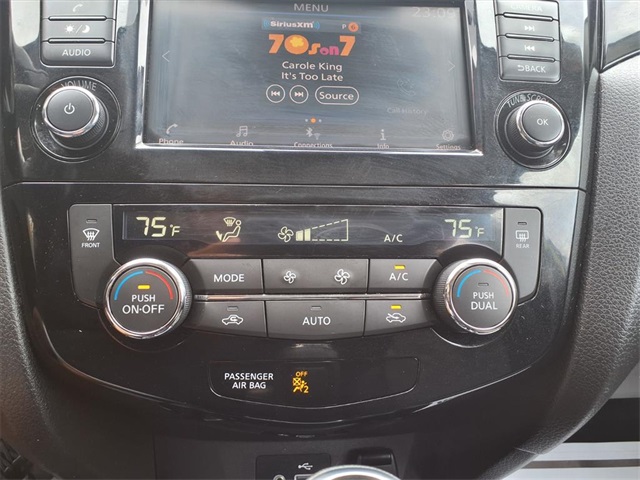 2021 Nissan Rogue Sport SV photo 16