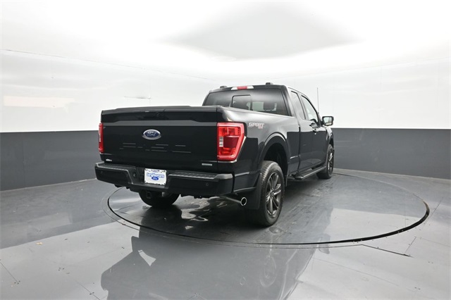 2022 Ford F-150 XLT photo 4
